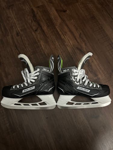 Bauer XLS Hockey Skates Senior Size 8