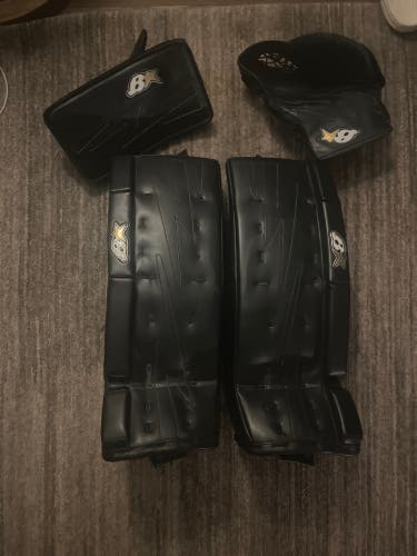 23" Brian's Netzero 2 Regular Goalie Full Set (Used)