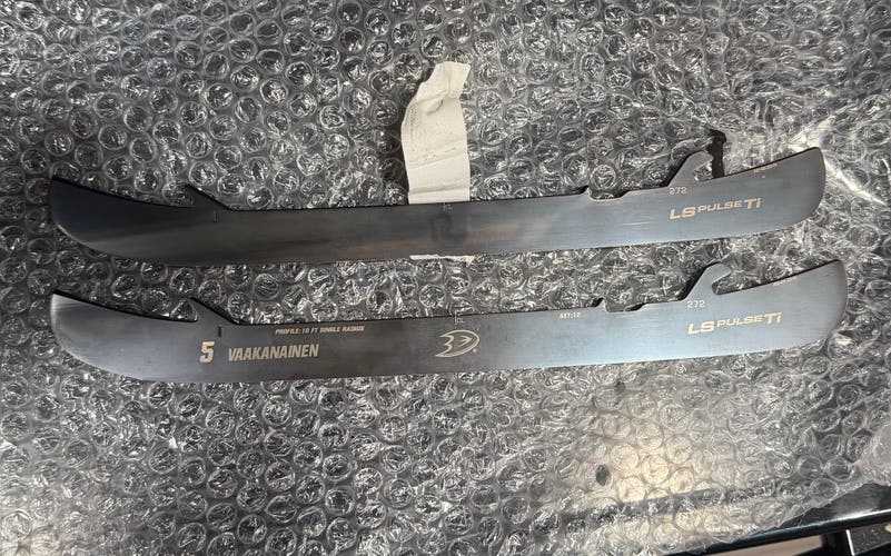 Bauer LS Pulse Ti 272 mm (Like New) Pro Stock