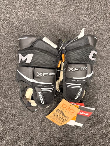 CCM Tacks XF Pro Gloves 11" (New)