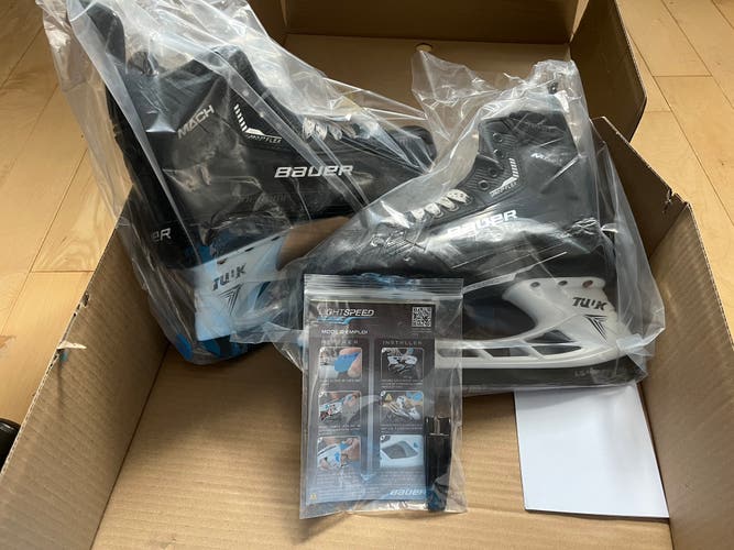 (New) Bauer Supreme Mach Hockey Skates Size 8.5 Fit 2