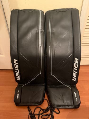 Large Bauer Supreme M5 Pro Goalie Leg Pads (Used)