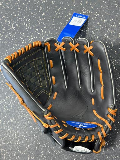 New Mizuno Select 9 Pitcher 12