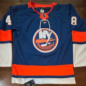 NY Islanders Matthew Schaefer Jersey #48 Adult XL (54) NWT