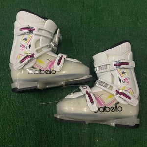 Mondo 23 & 23.5 Kid's Dalbello Gaia 3 Ski Boots (Used)