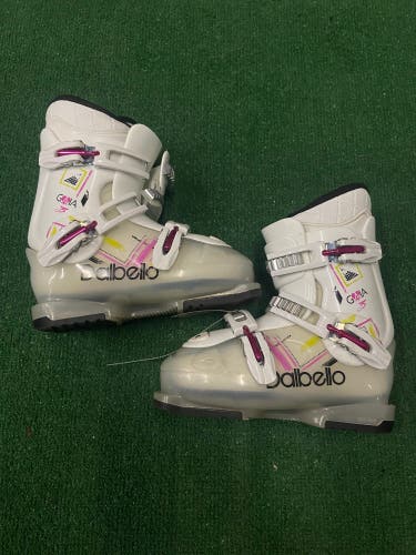 Mondo 23 & 23.5 Kid's Dalbello Gaia 3 Ski Boots (Used)