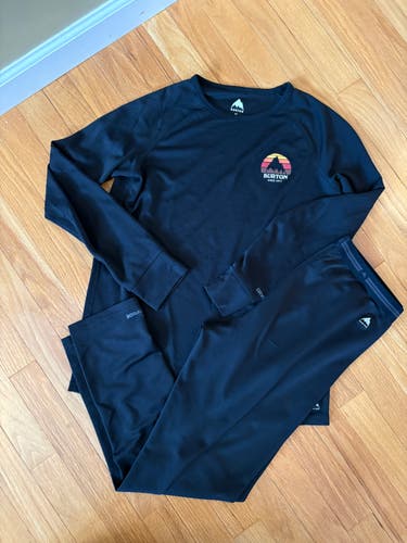 Black XL Boys Burton Compression (Used)