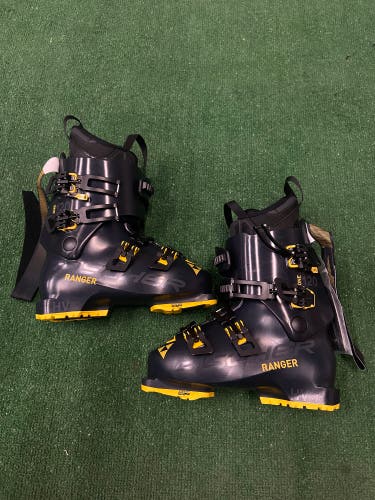 Mondo 26 & 26.5 Fischer Ranger One 120 VCM GW Ski Boots Stiff Flex (New)