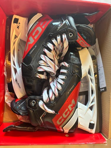 CCM JetSpeed FT6 Pro Hockey Skates Tapered Size 8