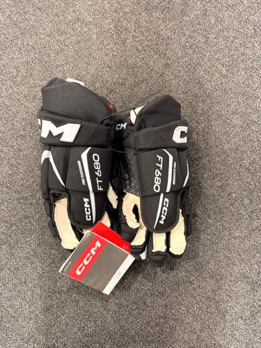 CCM JetSpeed FT680 Gloves 11"