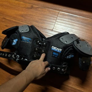 Medium Adult Gear Pro Tec Z-Cool Shoulder Pads lightly used