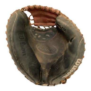 Wilson A2000 Catchers RH Throw Black 32 1/2" AS IS 11443-S000201752