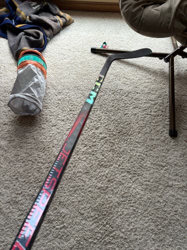 Senior CCM JetSpeed FT7 Pro Right Handed Hockey Stick P29 75 Flex (Used)