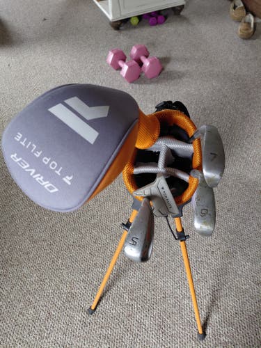 Junior Top Flite Right Handed Clubs (Full Set) Junior 5 Pieces (Used)