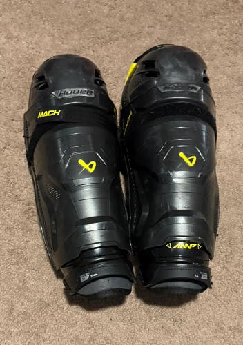 Intermediate Bauer Supreme Mach 14" Shin Pads (Used)