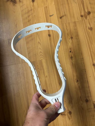 Unstrung T- Lax Head