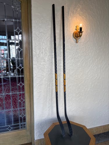 New Pro Stock Custom Sr 70 Flex Pro 97 and Pro 17 LT Hockey Sticks