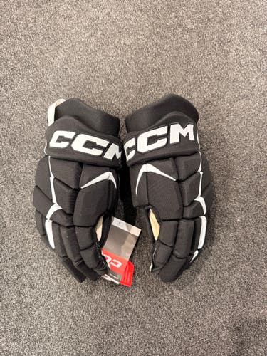 CCM JetSpeed FT680 Gloves 15" (New)