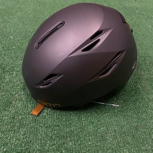 Gray Medium Giro Grid Helmet (New)