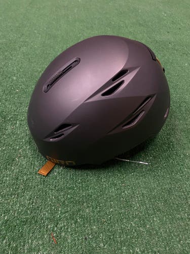 Gray Medium Giro Grid Helmet (New)
