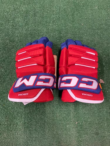 Red CCM HG4P3C Gloves 13" (New)