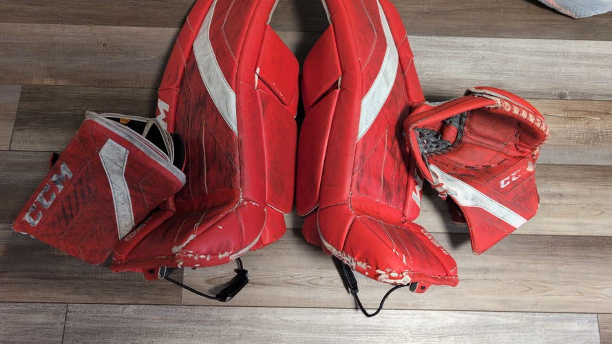 32" CCM Axis 1.9 Regular Goalie Full Set (Used)