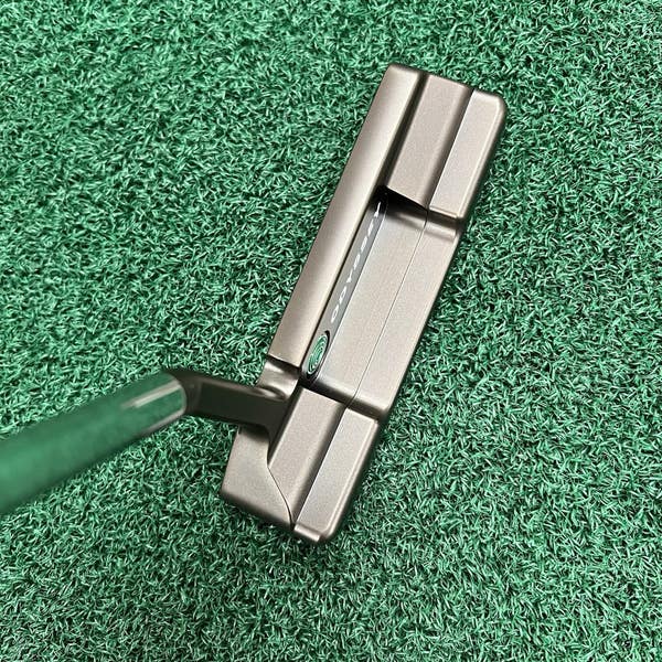 Odyssey Toulon Garage San Diego Blade Putter Chocolate Finish (35