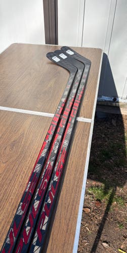 Red Bauer Pulse Left Hand Hockey Stick P92 77 Flex (New)