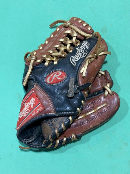 Used Rawlings Heart of the Hide PRO200-4PM Right Hand Throw Baseball Glove 11.5"