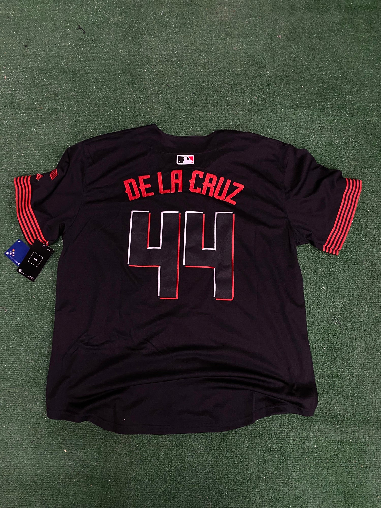 reds nike city connect jersey