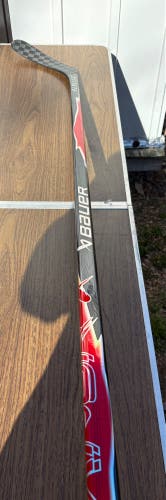 Intermediate Bauer Vapor FlyLite Left Hand Hockey Stick P92 65 Flex (New)