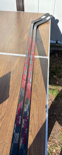 Senior Bauer Pulse Right Handed Hockey Stick P28 77 Flex (New)