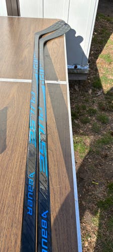 Senior Bauer Pulse Right Handed Hockey Stick P92 77 Flex (New)