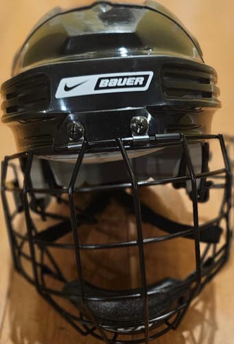 Senior Large Nike Bauer 3500L Hockey Helmet with CCM Full Face Mask Combo (Used)