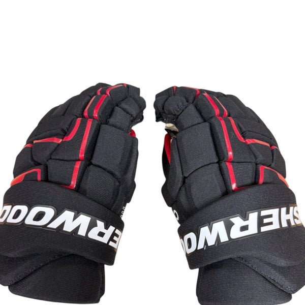 Sher-Wood Code SR Encrypt 1 Pro Gloves (New)- Black and Red
