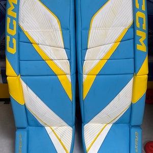 Senior CCM EFlex 6 Goalie Leg Pads I 32"