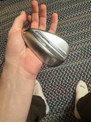 Men's Titleist Vokey SM10 Right Handed Wedge Wedge Flex 56 Degree (Used)