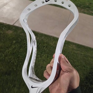 Nike Unstrung Surge elite Head (Used)