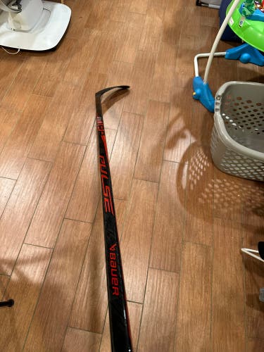 Senior Bauer Pulse Left Hand Hockey Stick P28 70 Flex (New)