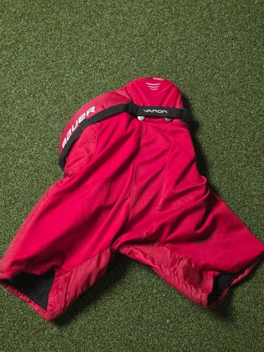Junior Medium Bauer Vapor X700 Hockey Pants (Used)