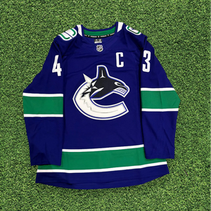 Vancouver Canucks Quinn Hughes Fanatics Premium NHL Hockey Jersey w/ Fight Strap - Size 52