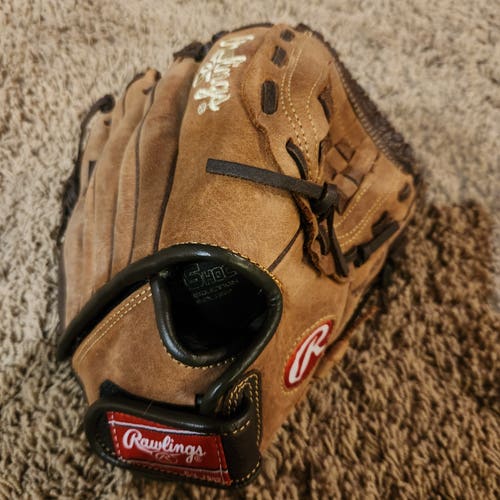 Rawlings RH Player Preferred Baseball Glove 11" Nice Youth Glove/Game Ready