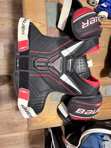 XL Bauer GSX Chest Protector (Used)
