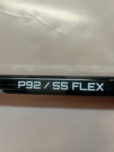 Intermediate Bauer Vapor FlyLite Left Hand Hockey Stick P92 55 Flex (New)