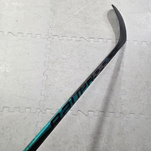 Single-Bauer Pulse RH P92 77 Flex Hockey Stick (New)