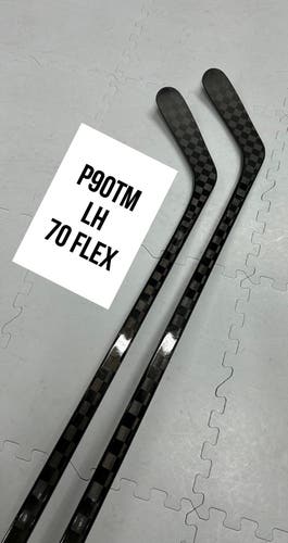 Senior(2x)Left P90TM 70 Flex ProBlackStock™ Unbranded Blackouts Pro Stock Nexus Hockey Sticks