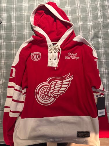 Detroit red wings old Time hockey lace up sweater