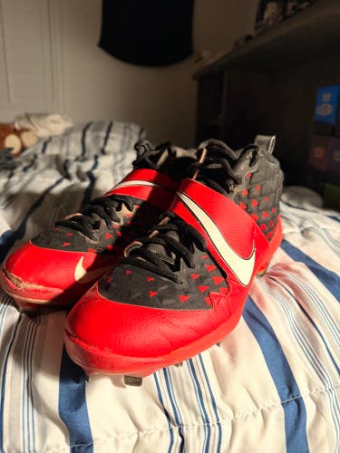 Red Men's Size M 11.0 Adult Nike Force Zoom Trout 7 High Top Metal Limited Ed