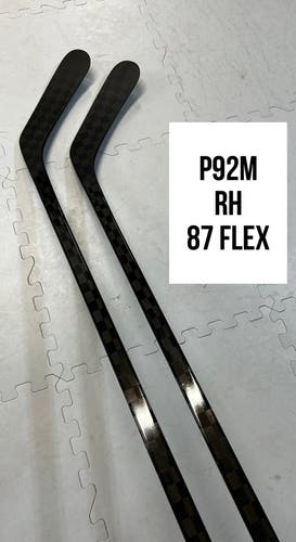 Senior(2x)Right P92M 87 Flex ProBlackStock™ Unbranded Blackouts Pro Stock Nexus Hockey Sticks