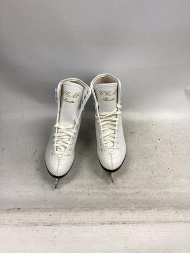 Used CCM FIGURE WomensFigure Skate White Senior 6 11851-S000042226